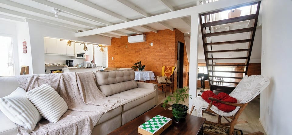 Premium Chalet, Garden View | Living area