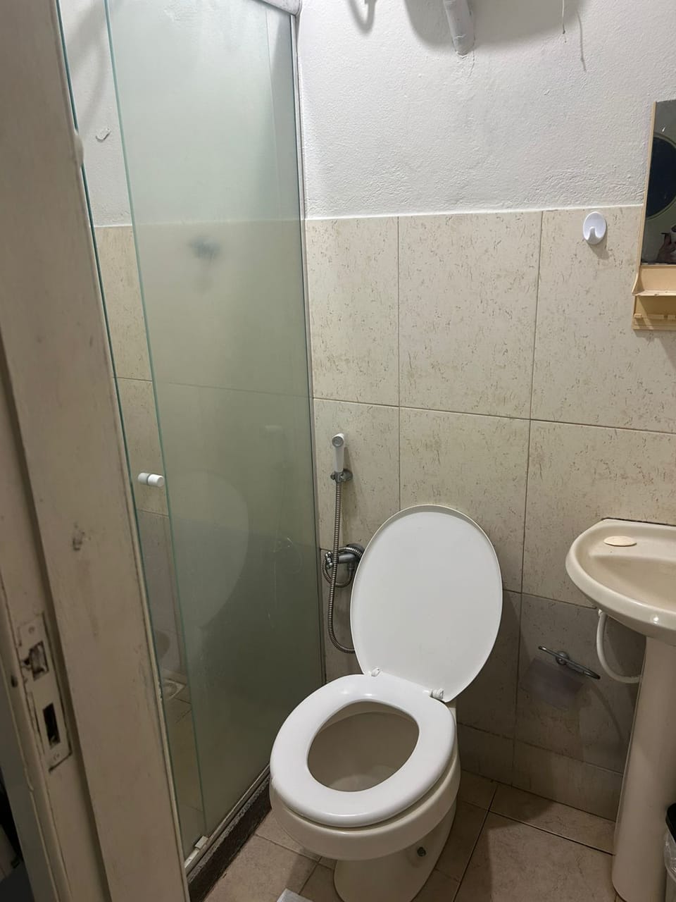 Double Room | Bathroom | Shower, free toiletries, towels, soap