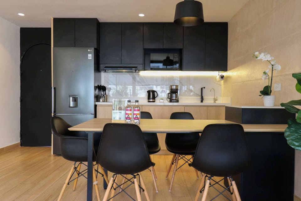 Modern and welcoming dining room