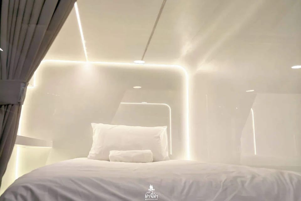In-room safe, desk, free WiFi, bed sheets