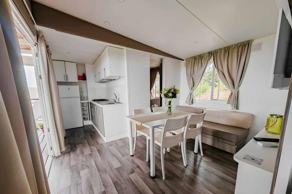 Living and dining room