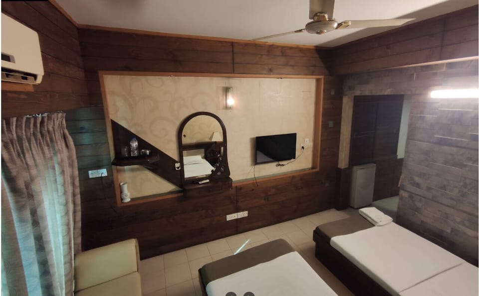 Superior Twin Room | Free WiFi
