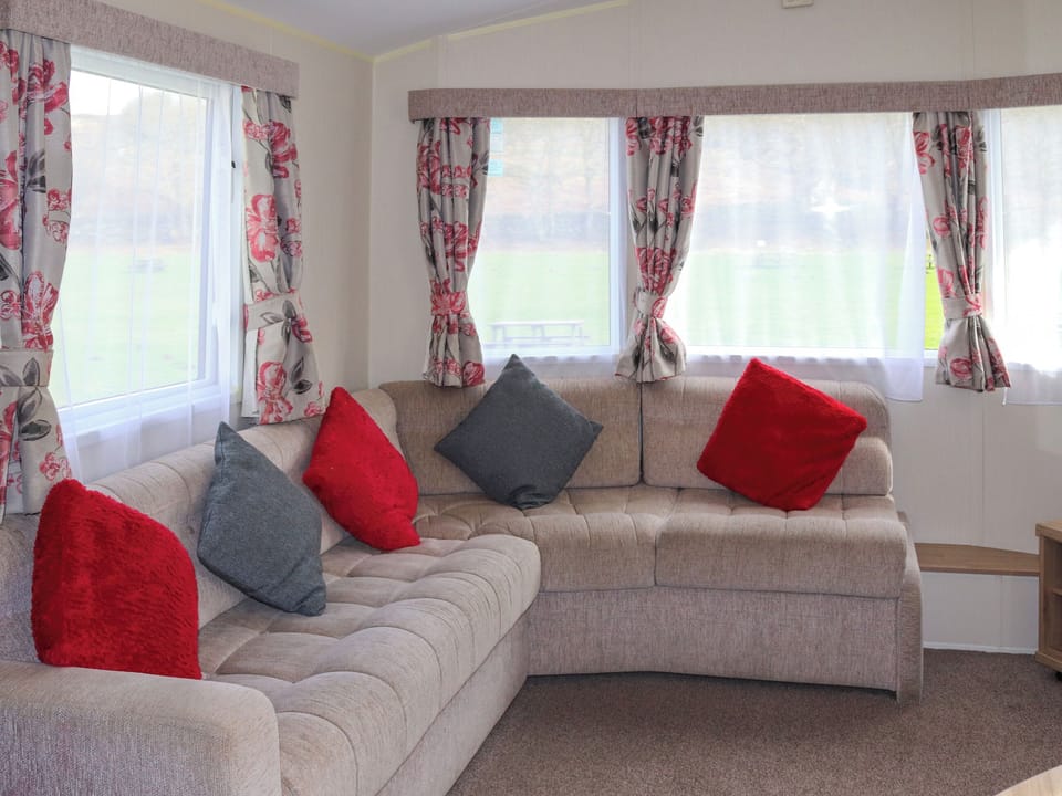 Open plan living space | Rhinog, Llanbedr, near Harlech