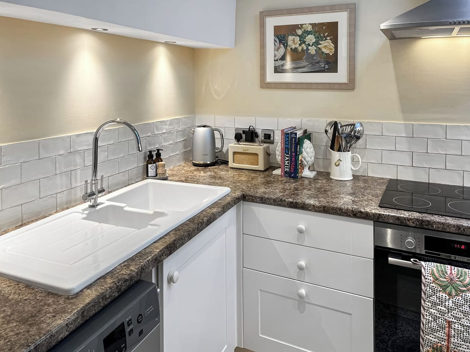 Kitchen | Berry Cottage - Berry and Cook&rsquo;s Cottage, Bishopton, near Ripon