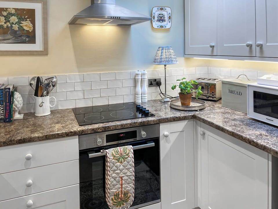 Kitchen | Berry Cottage - Berry and Cook&rsquo;s Cottage, Bishopton, near Ripon