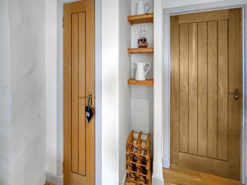 Interior | Bothan Aonghais, Portree