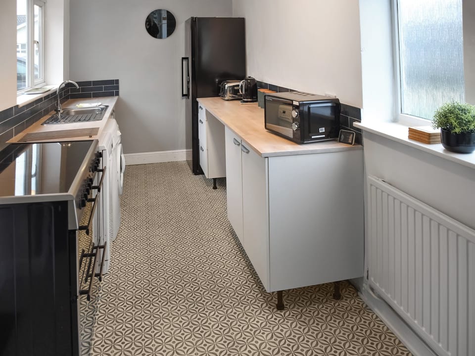 Kitchen | Primrose Cottage, Winterton on Sea