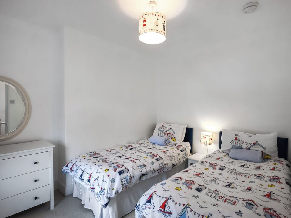 Twin bedroom | Pandy Cottage, Aberdyfi