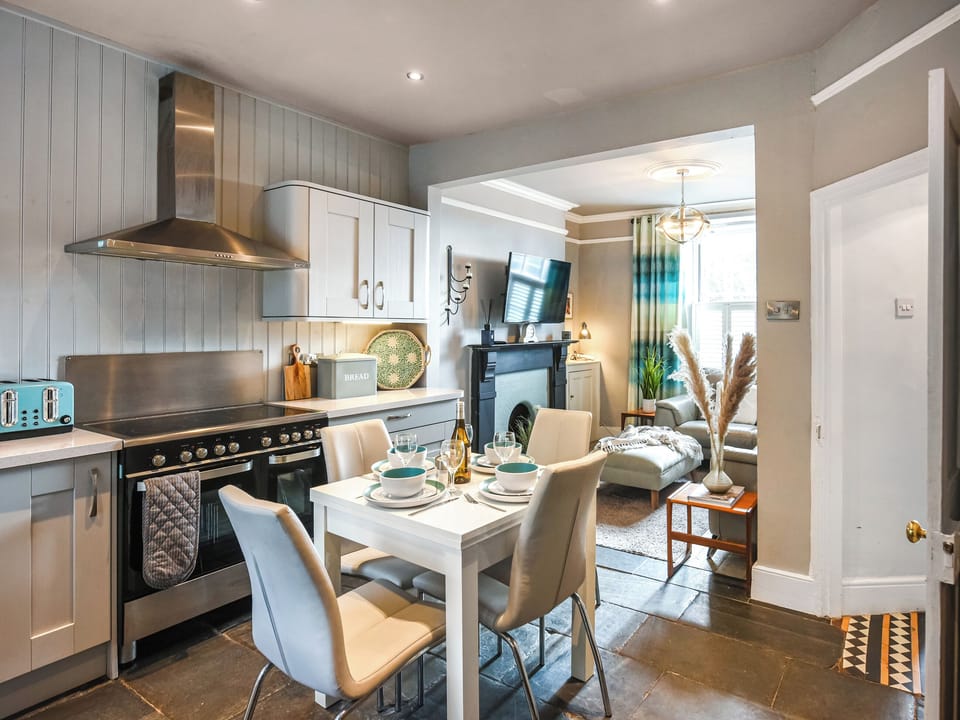 Kitchen/diner | Pandy Cottage, Aberdyfi