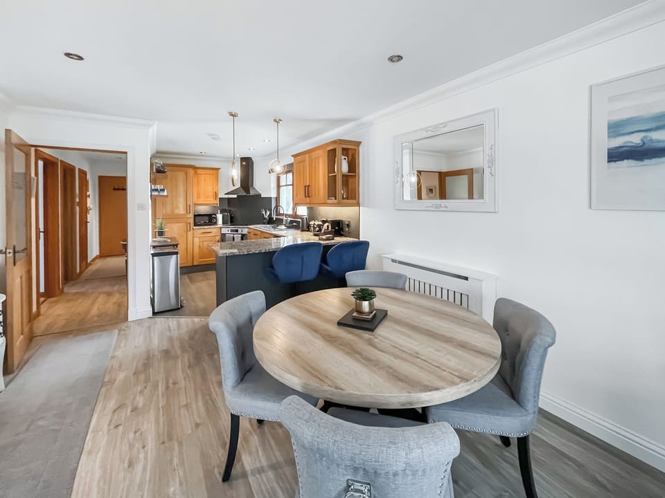 Open plan living space | Flat 7, Canalside Apartments, Banavie, Fort William