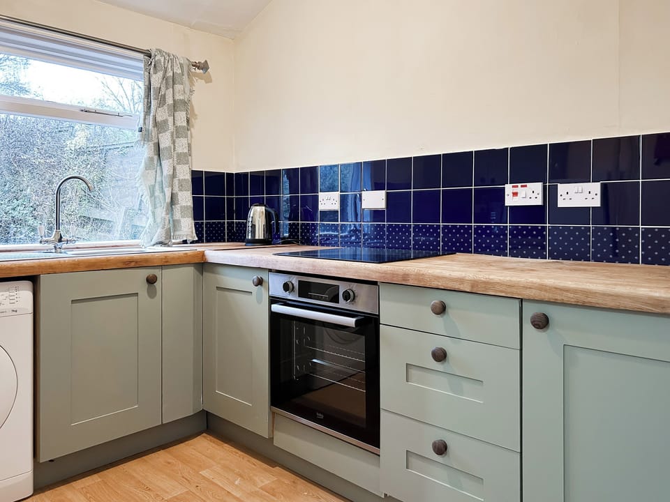 Kitchen | Foumartdean Cottage - Lochside, Lochside