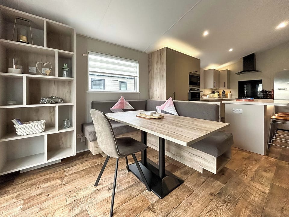 Dining Area | Mapleton Elite, Wemyss Bay Inverclyde