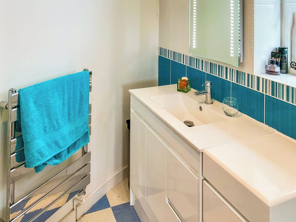 Bathroom | Sunnyside, Ashmore, near Shaftesbury,