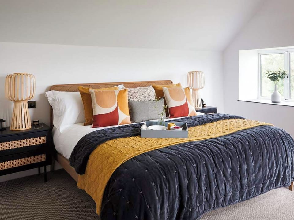 Double bedroom | Acacia, Black Dog