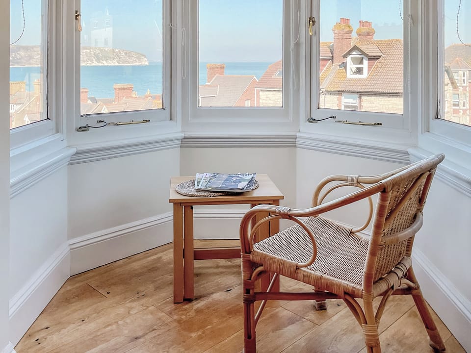 Open plan living space | Flat 4 Sea Court, Swanage