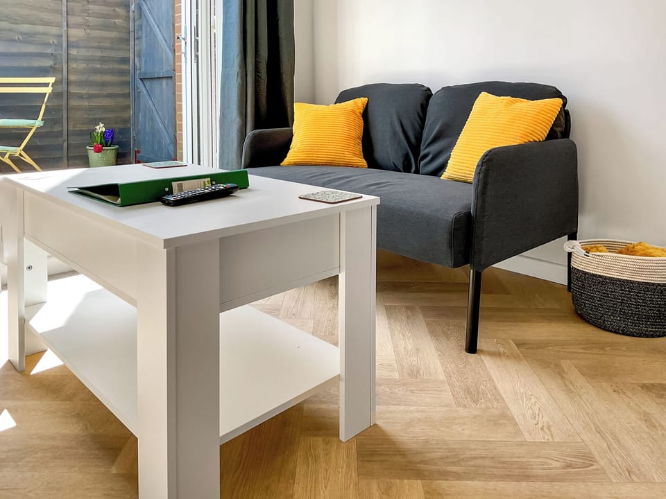 Open plan living space | Little Acorns, New Milton, near Bournemouth