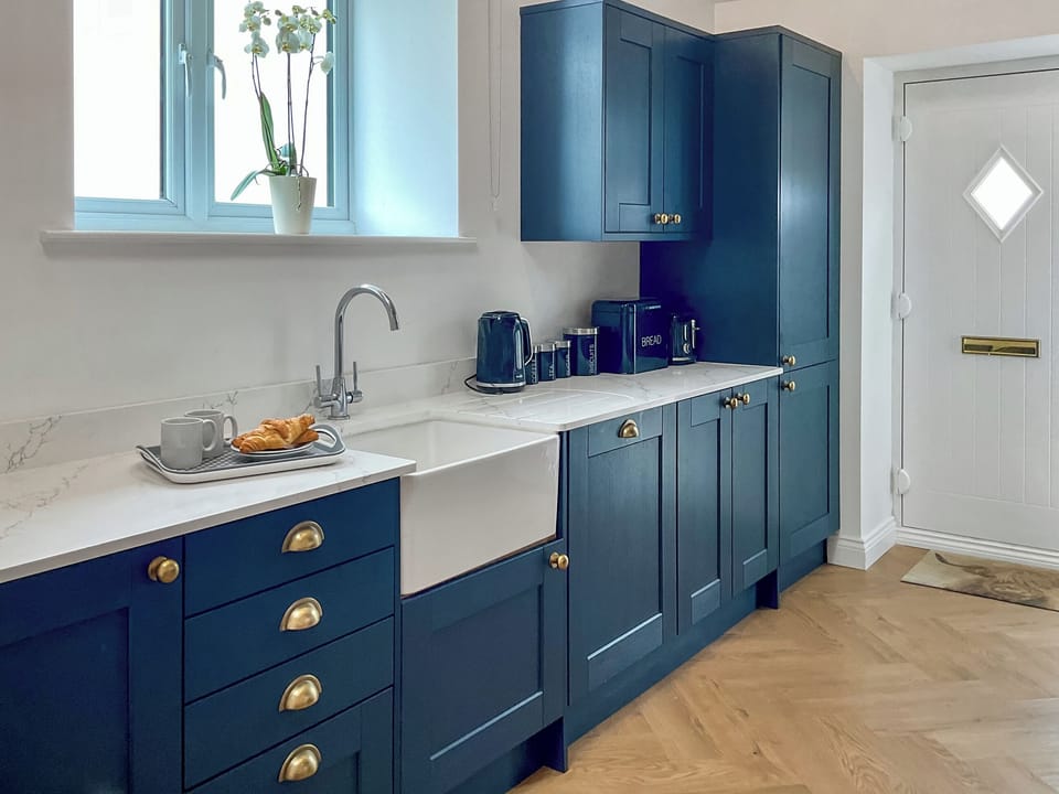 Kitchen | The Firs, Chard