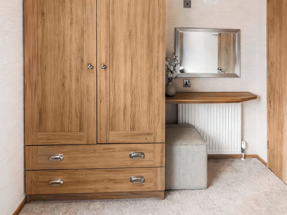 Double bedroom | Platinum Collection - 3 - Fairway Holidays, Sandown