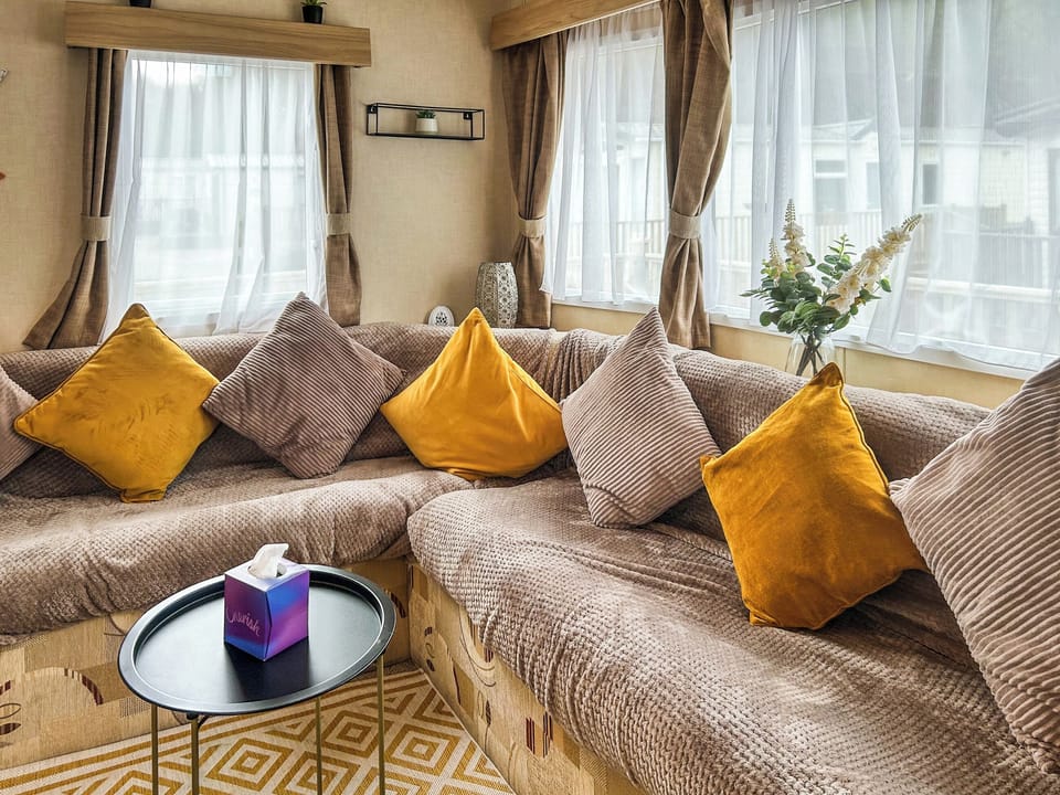 Living area | Murphys - Brigham Caravan Park, Brigham Holiday Park