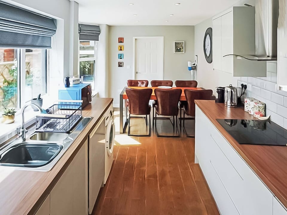 Kitchen/diner | Love Lane Villa, Lincoln