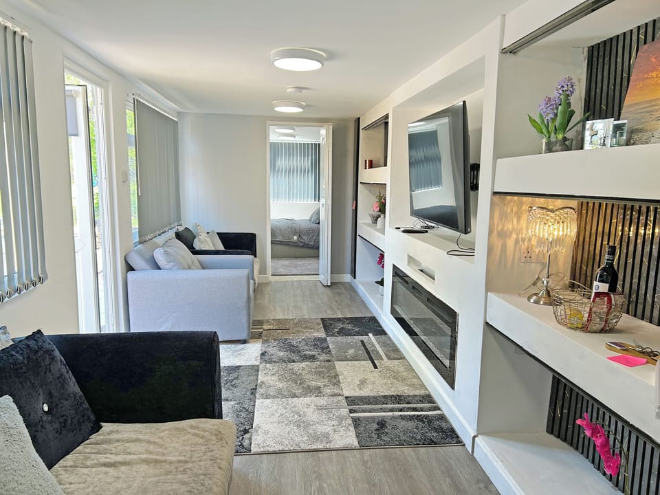 Living room | Four Oaks Cottage, Meriden