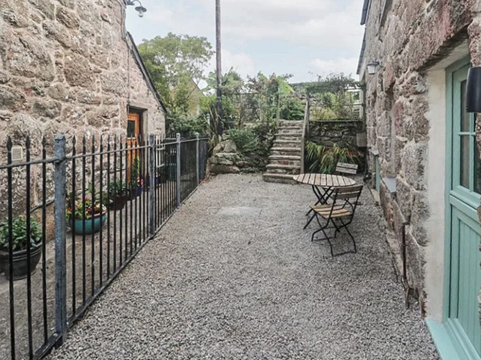 Outdoor | Mys Hedra Hideaway, St Buryan