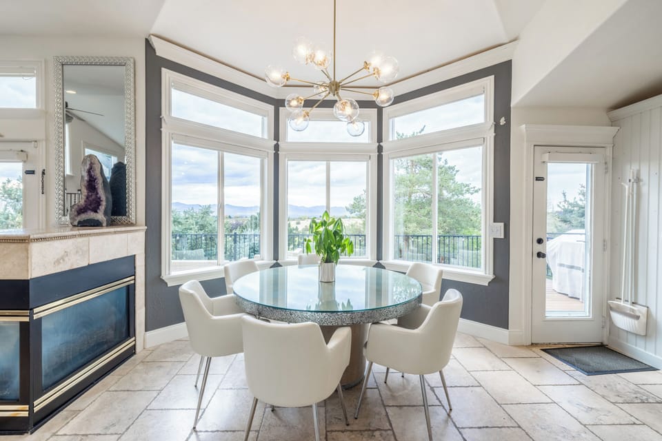 Dining Area | Main Level