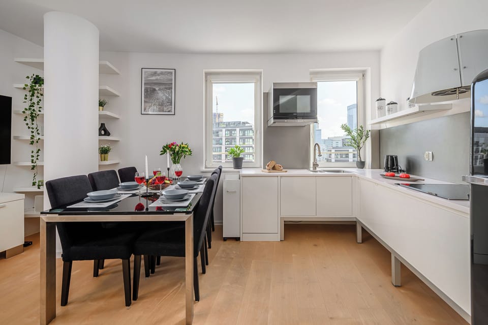 Comfort Apartment, Balcony, City View | Private kitchen | Electric kettle