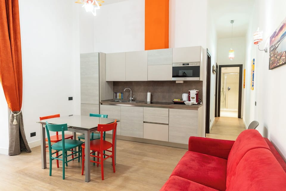 Apartment (2 Bedrooms) | Living area | 32-inch TV with cable channels
