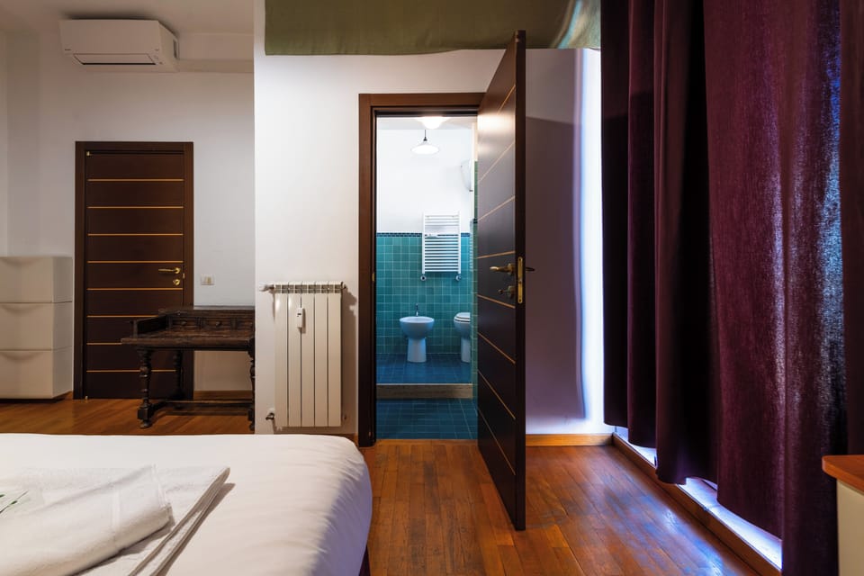 Apartment (1 Bedroom) | 1 bedroom, laptop workspace, iron/ironing board, free cribs/infant beds