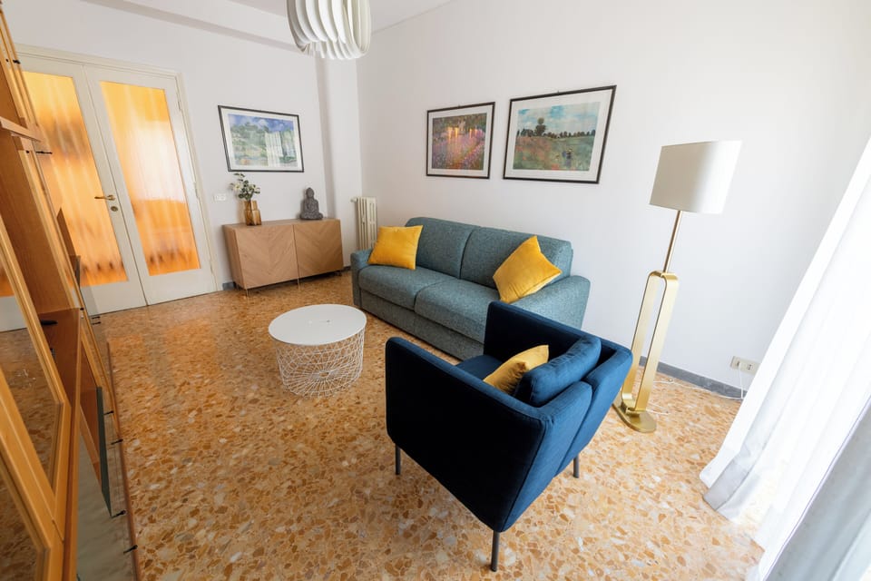 Apartment (2 Bedrooms) | Living area | TV