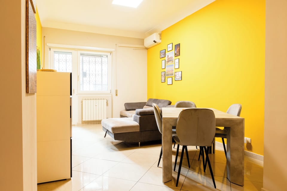 Apartment (1 Bedroom) | Living area | 40-inch Smart TV with cable channels