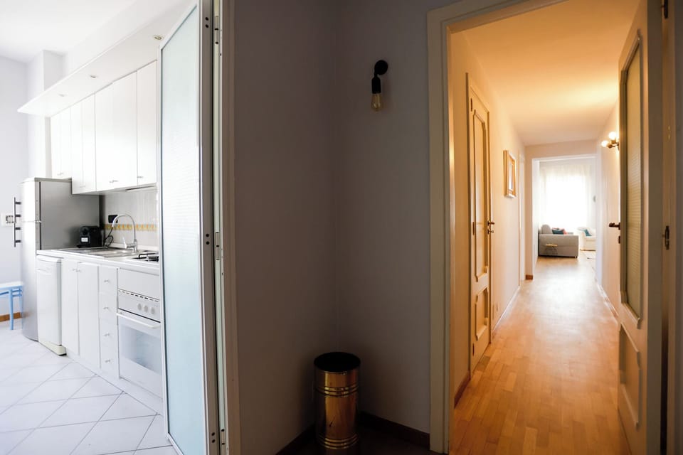 Apartment (2 Bedrooms) | Private kitchen | Espresso maker, oven, stovetop, dishwasher