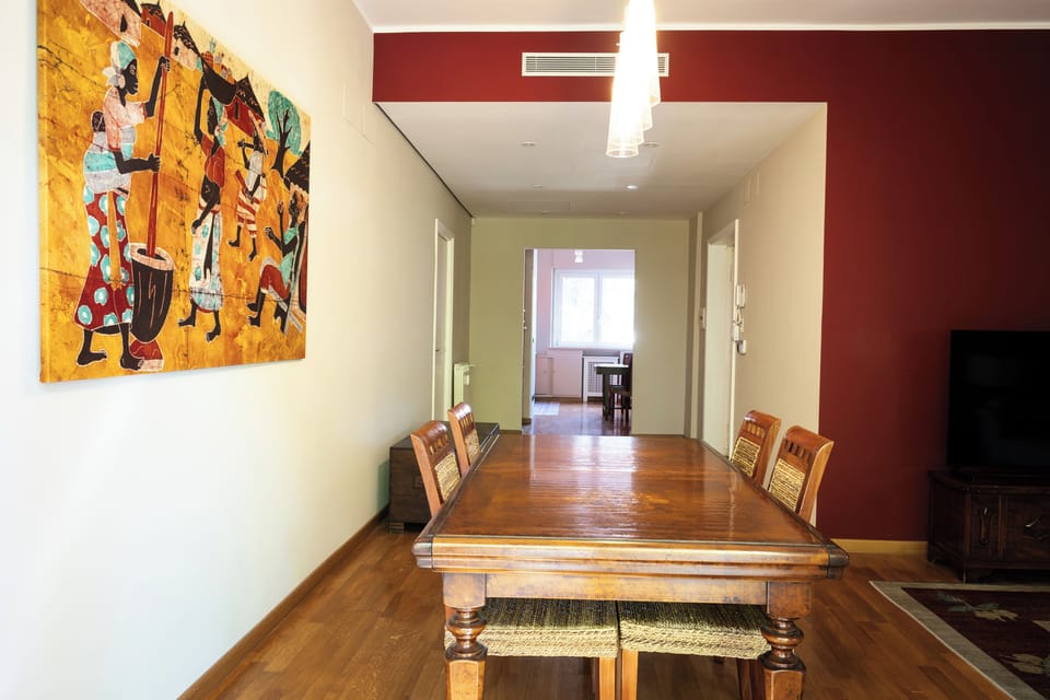 Apartment (2 Bedrooms) | Private kitchen | Espresso maker, microwave, oven, electric kettle