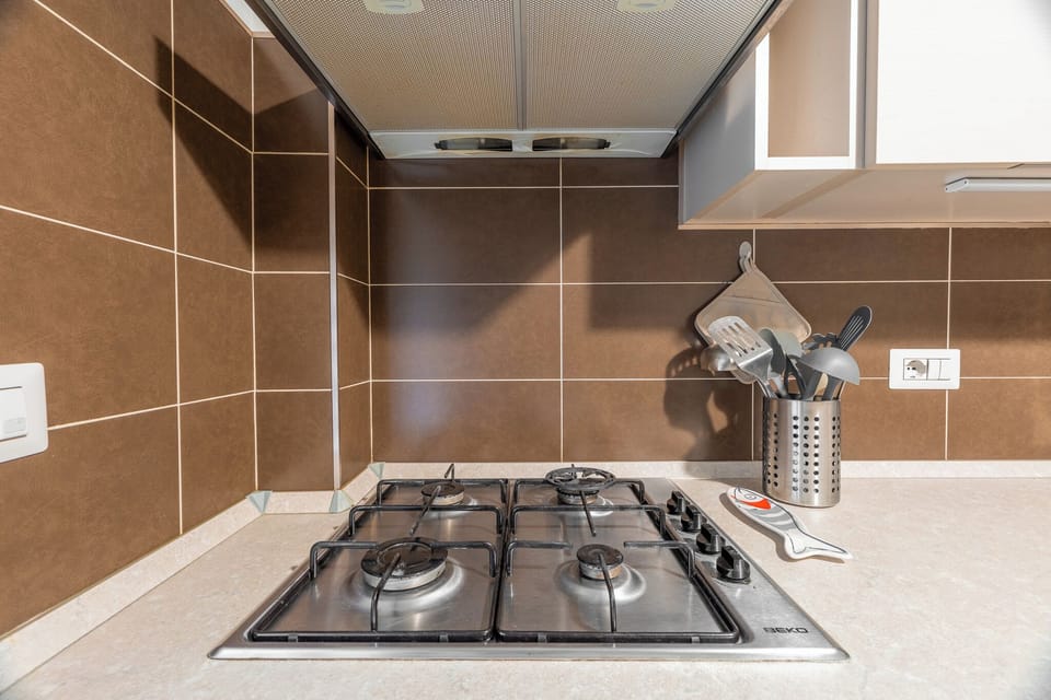 Apartment (1 Bedroom) | Interior