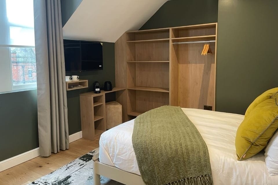 Standard Double Room | Free WiFi