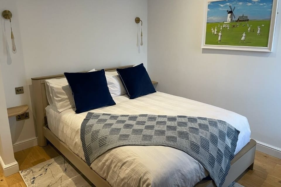 Standard Double Room | Free WiFi