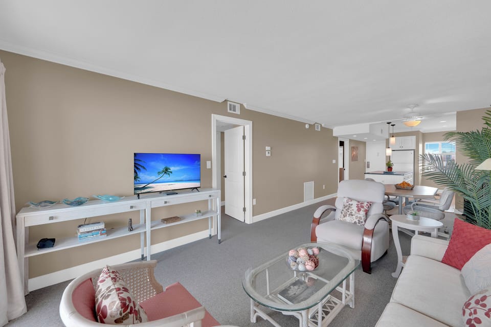 Enjoy TV in the Livingroom after a long day in the sun