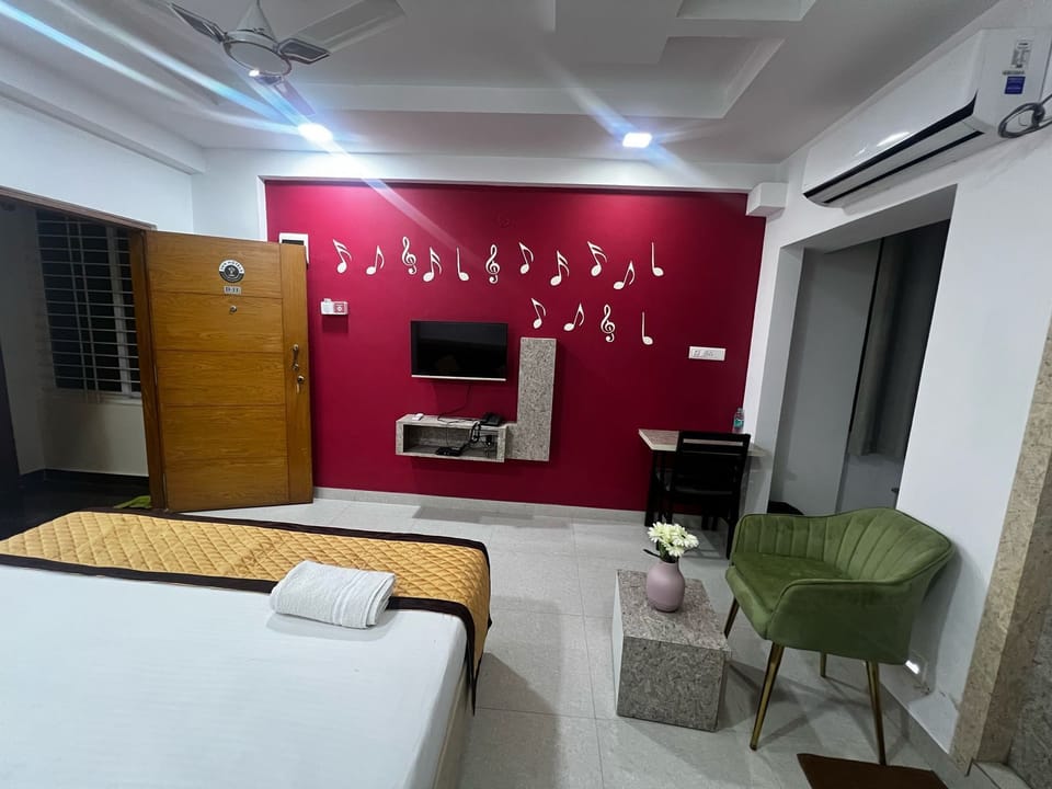 Classic Double Room | Free WiFi
