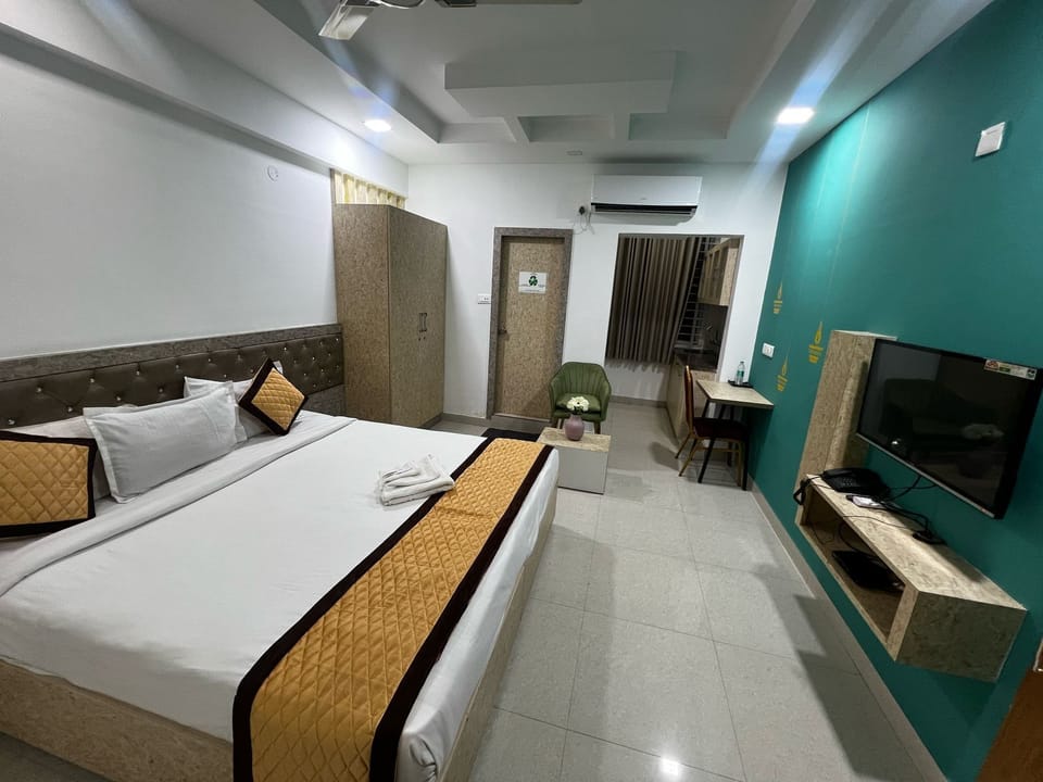 Classic Double Room | Free WiFi