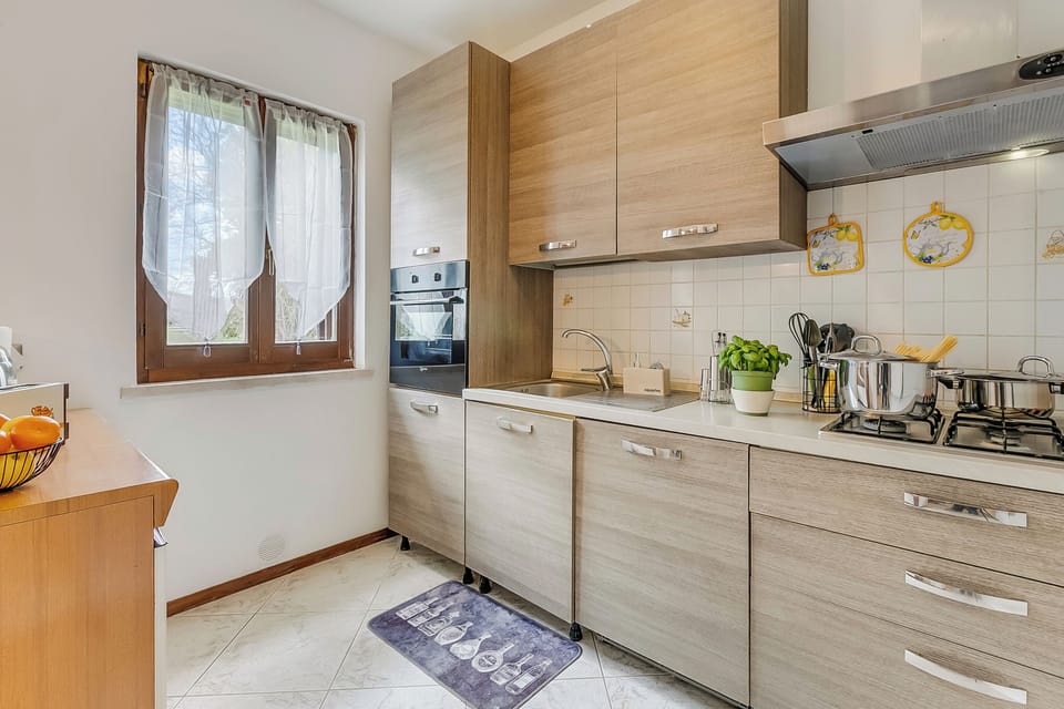 Family House, 3 Bedrooms, 2 Bathrooms (House Tiziana Closeby Mare Argentario) | Private kitchen