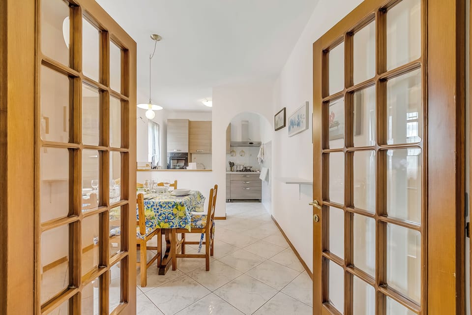Family House, 3 Bedrooms, 2 Bathrooms (House Tiziana Closeby Mare Argentario) | Dining