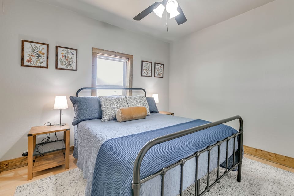 House (3 Bedrooms) | Interior