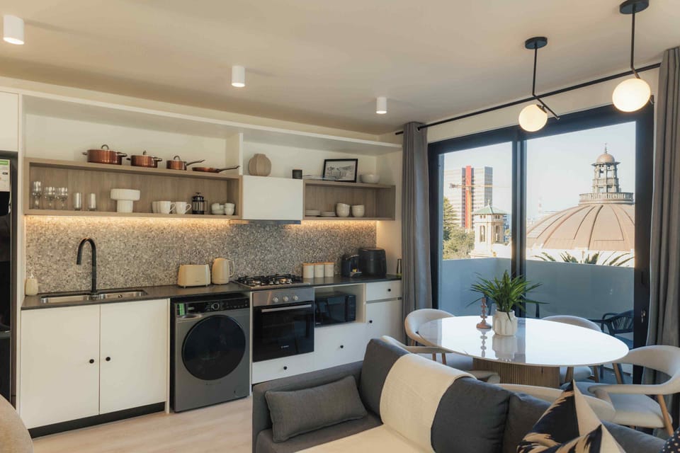 Luxury Apartment, 2 Bedrooms | Private kitchen | Coffee/tea maker, electric kettle, cookware/dishes/utensils, freezer