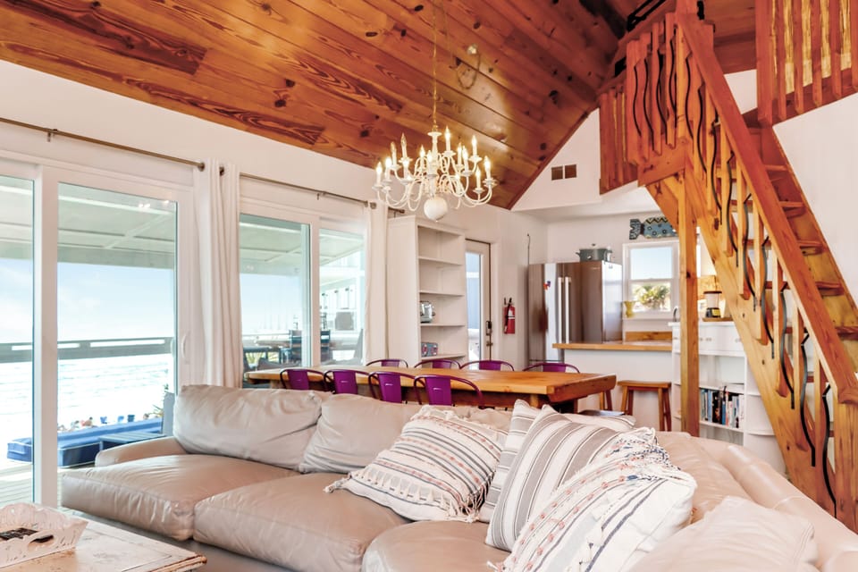 Living and Dining Area
