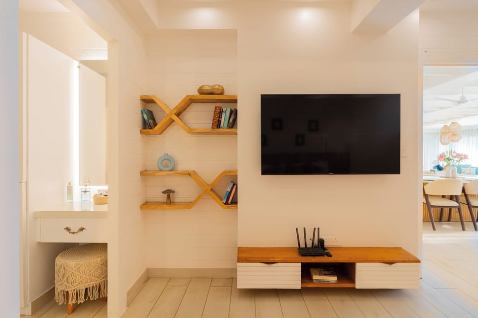 Deluxe Villa, Balcony, Courtyard View | Interior