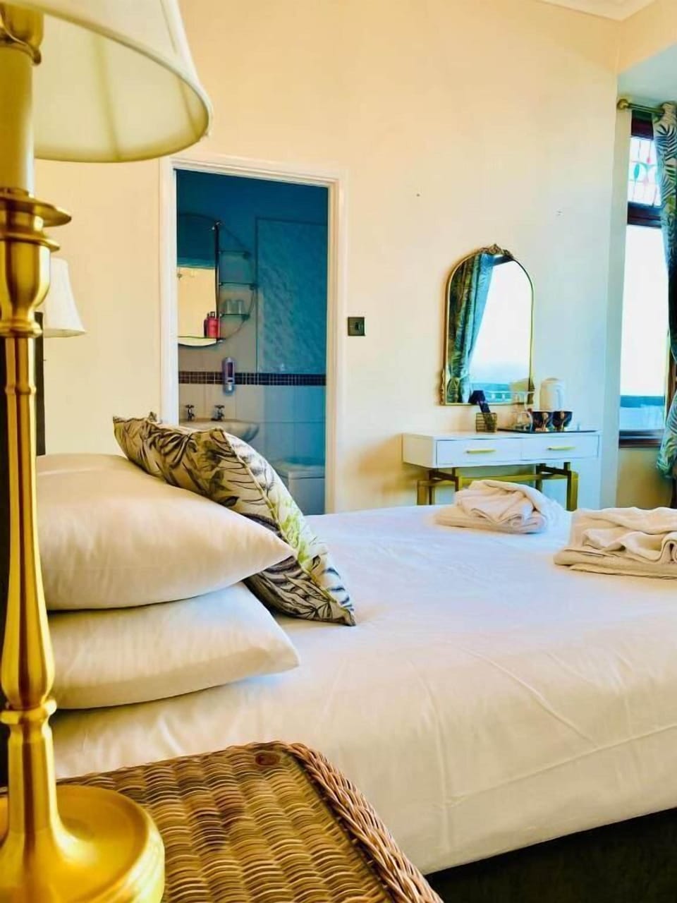 Deluxe Triple Room, Balcony, Sea View | Iron/ironing board, free WiFi