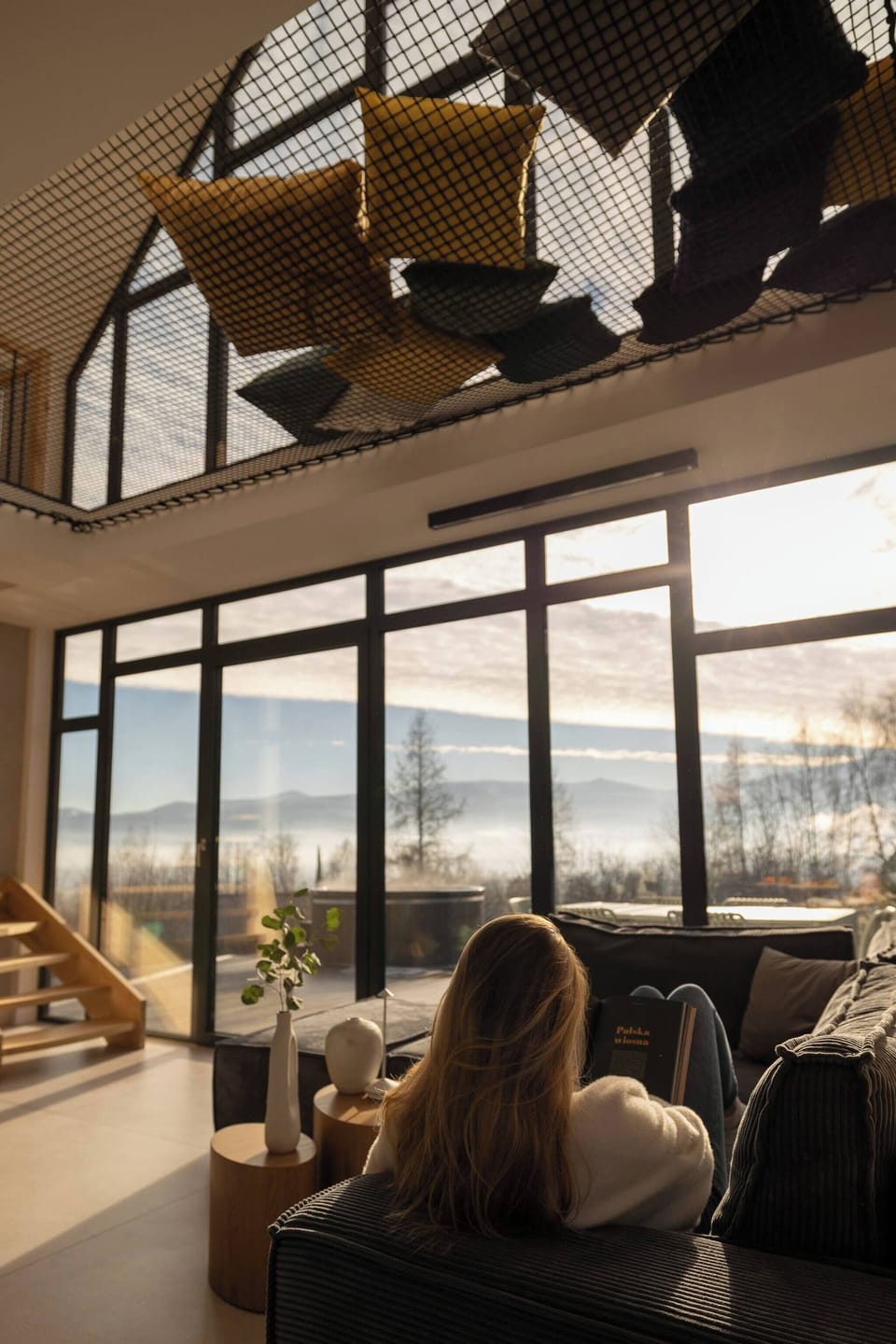 House, 2 Bedrooms, Smoking, Patio | Living room