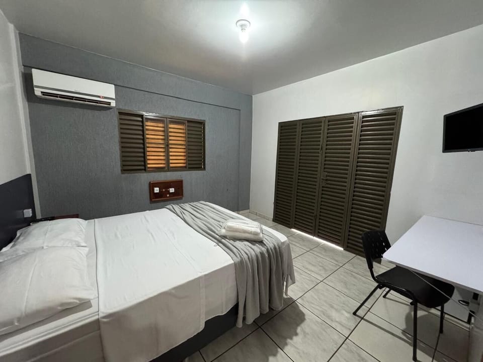 Casal Executivo | Free WiFi, bed sheets