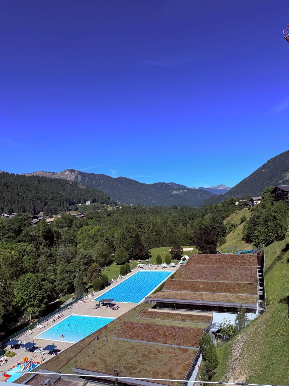 Morzine public swimming pools